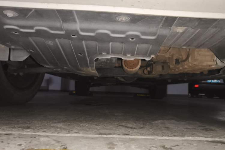 Used CHANGAN OSHAN X7 2021 1.5T Automatic Luxury Version Chassis Front
