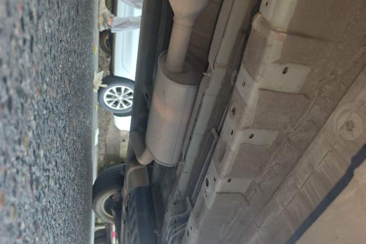 Used CHANGAN OSHAN X7 2021 1.5T Automatic Luxury Model Chassis Front Left