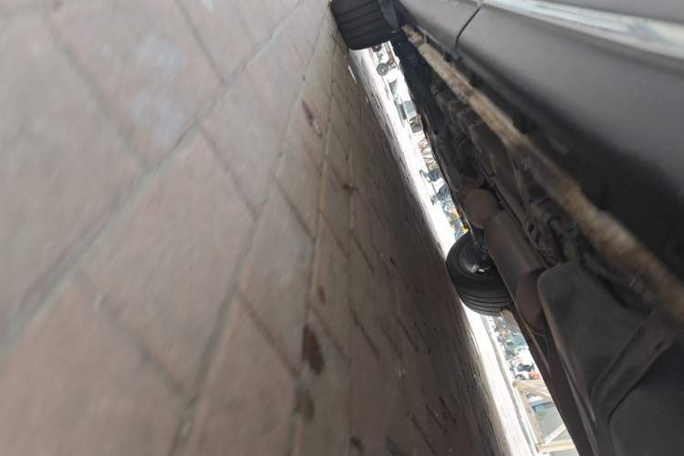 Used CHANGAN OSHAN X7 2021 1.5T Automatic Luxury Model Chassis Rear Left