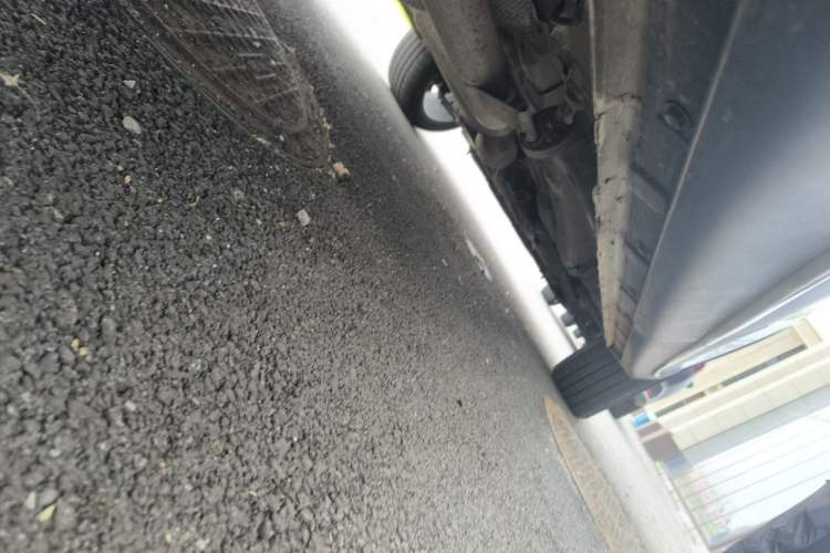 Used CHANGAN OSHAN X7 2021 1.5T Automatic Pilot Version Chassis Rear Right