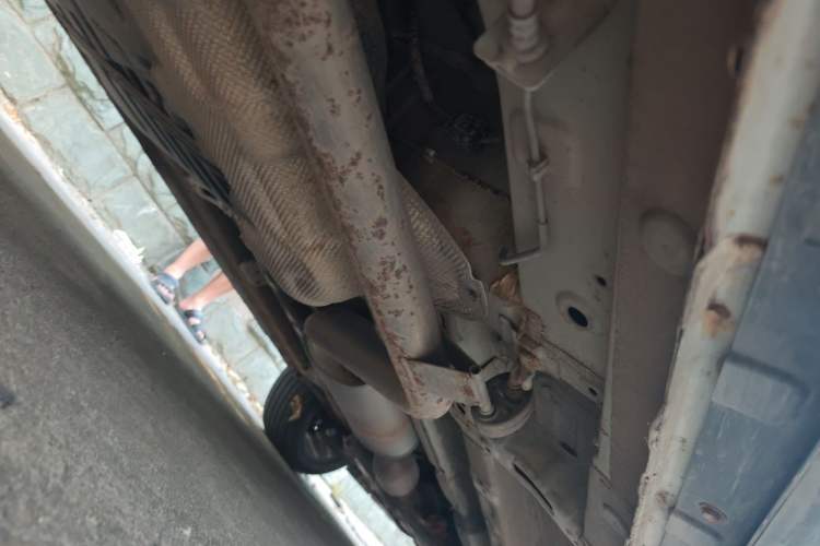 Used CHANGAN OSHAN X7 2021 1.5T Automatic Luxury Model Chassis Rear Right