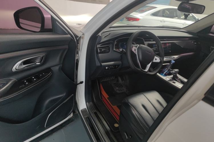 Used CHANGAN OSHAN X7 2021 1.5T Automatic Luxury Model Driver Seat