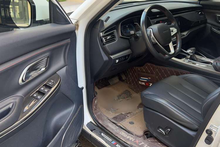 Used CHANGAN OSHAN X7 2021 1.5T Automatic Luxury Model Driver Seat