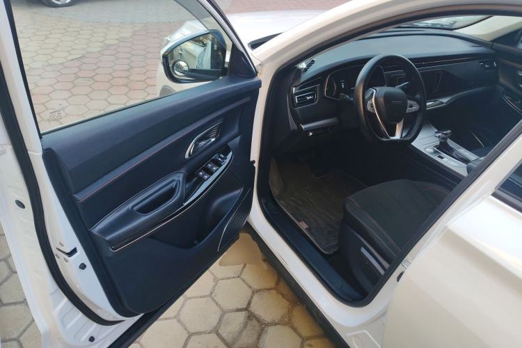 Used CHANGAN OSHAN X7 2021 1.5T Automatic Elite Edition Driver Seat
