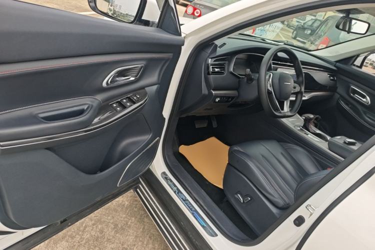 Used CHANGAN OSHAN X7 2021 1.5T Automatic Luxury Model Driver Seat