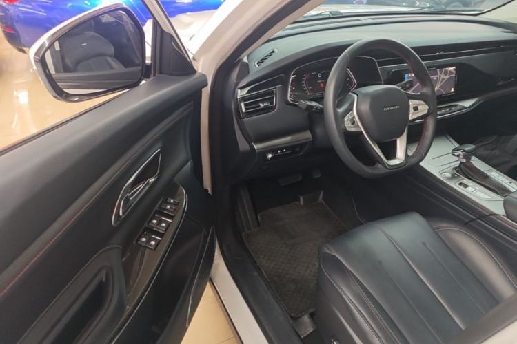 Used CHANGAN OSHAN X7 2021 1.5T Automatic Luxury Model Driver Seat