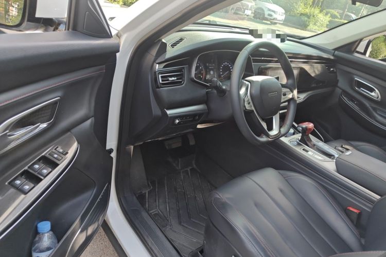 Used CHANGAN OSHAN X7 2021 1.5T Automatic Luxury Version Driver Seat