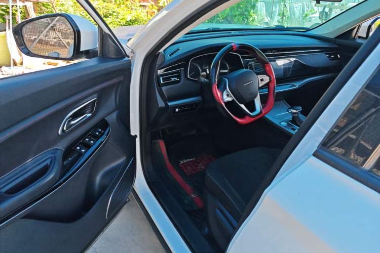 Used CHANGAN OSHAN X7 2021 1.5T Automatic Elite Edition Driver Seat
