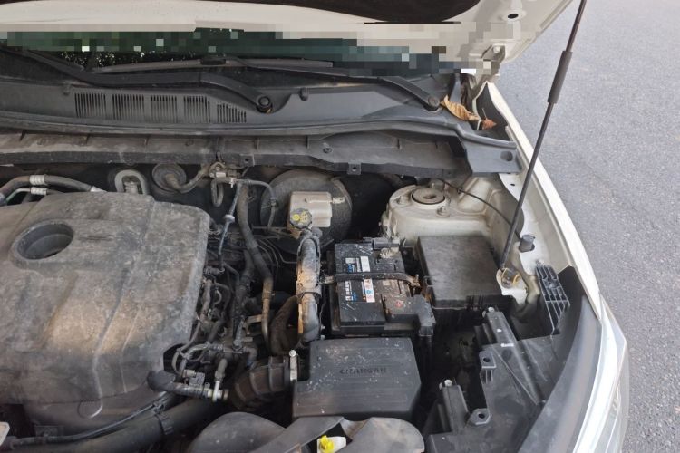 Used CHANGAN OSHAN X7 2021 1.5T Automatic Luxury Model Engine Bay Left