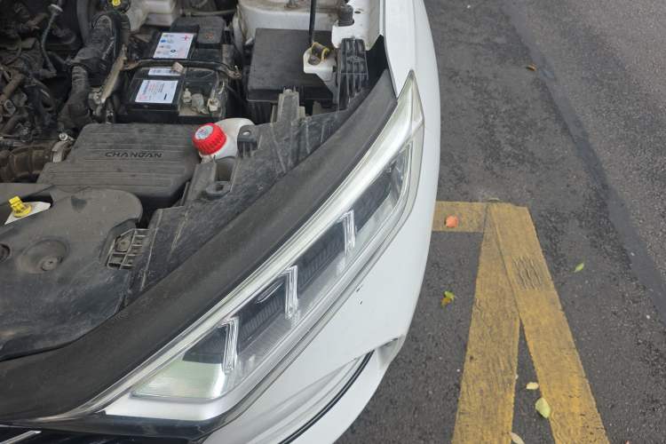 Used CHANGAN OSHAN X7 2021 1.5T Manual Comfort Model Engine Bay Left