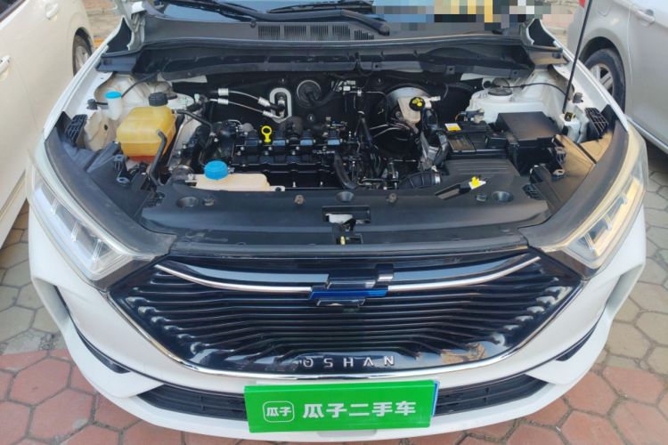 Used CHANGAN OSHAN X7 2021 1.5T Automatic Elite Edition Engine Bay