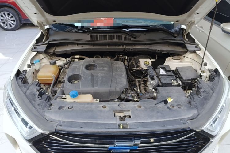 Used CHANGAN OSHAN X7 2021 1.5T Automatic Luxury Model Engine Bay