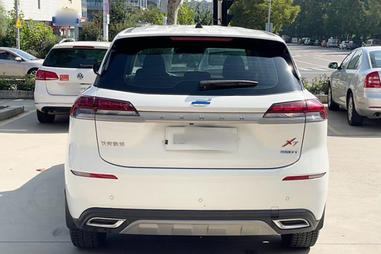 Used CHANGAN OSHAN X7 2021 1.5T Automatic Elite Edition Exterior 2