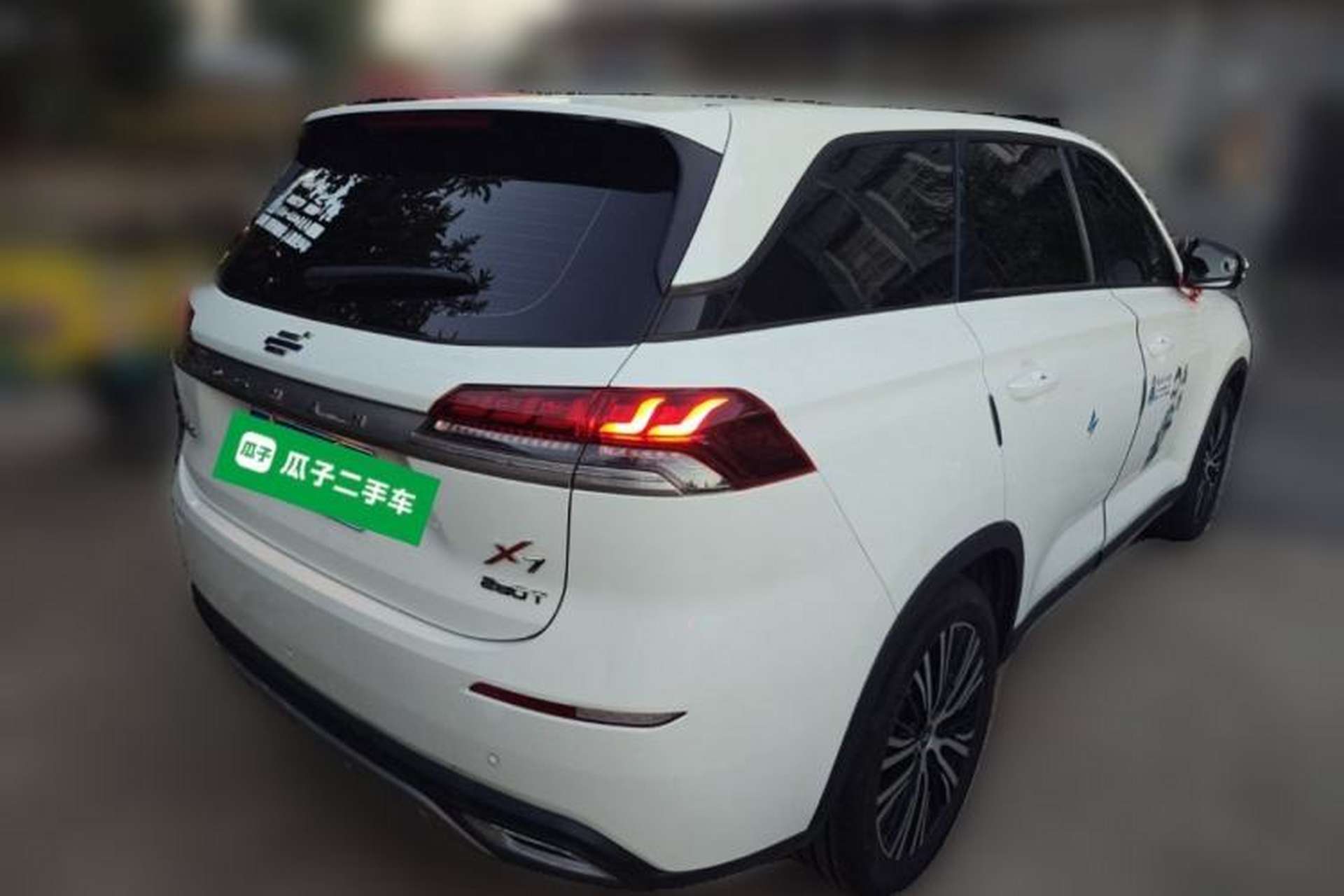 Used CHANGAN OSHAN X7 2021 1.5T Manual Luxury Version Exterior 5