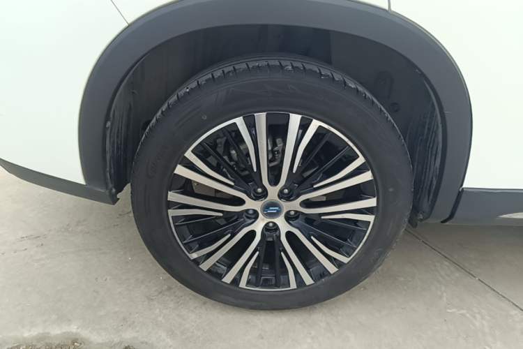 Used CHANGAN OSHAN X7 2021 1.5T Manual Luxury Version Exterior 5