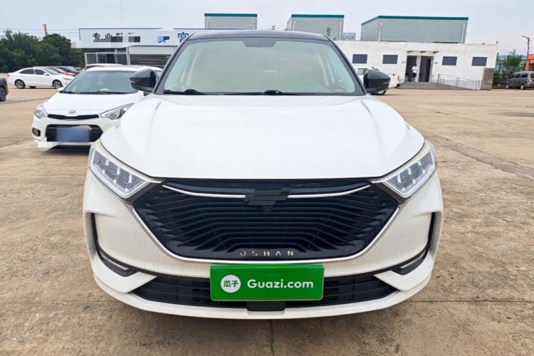Used CHANGAN OSHAN X7 2021 1.5T Automatic Luxury Version Front