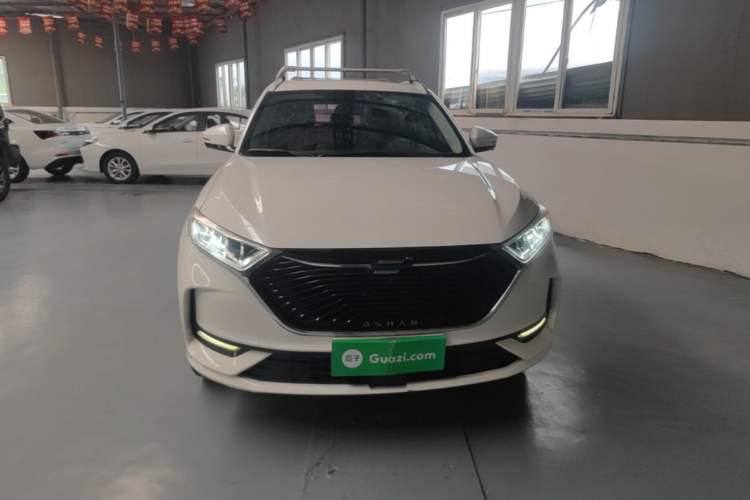 Used CHANGAN OSHAN X7 2021 1.5T Automatic Luxury Model Front