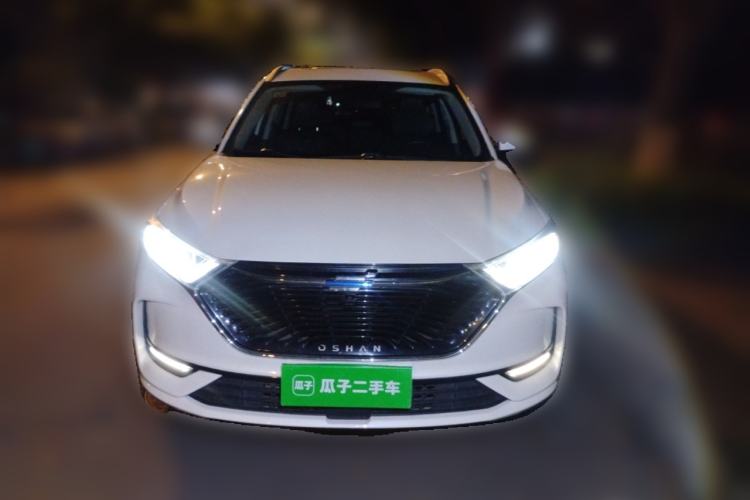 Used CHANGAN OSHAN X7 2021 1.5T Automatic Luxury Model Front