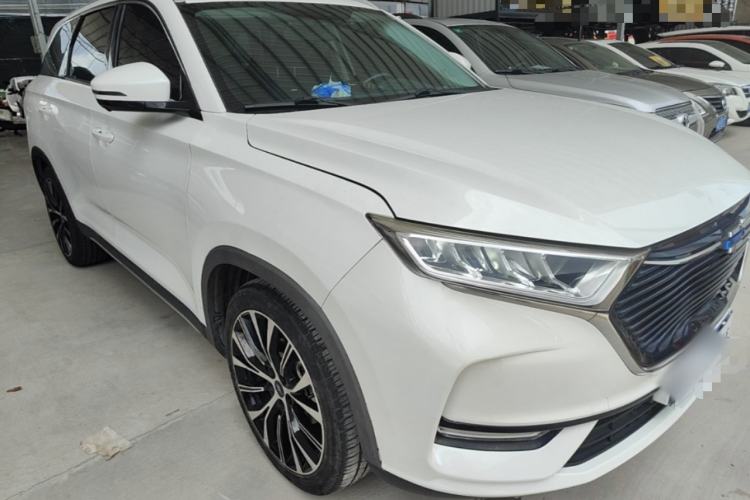 Used CHANGAN OSHAN X7 2021 1.5T Automatic Pilot Version Front Right 45 Deg