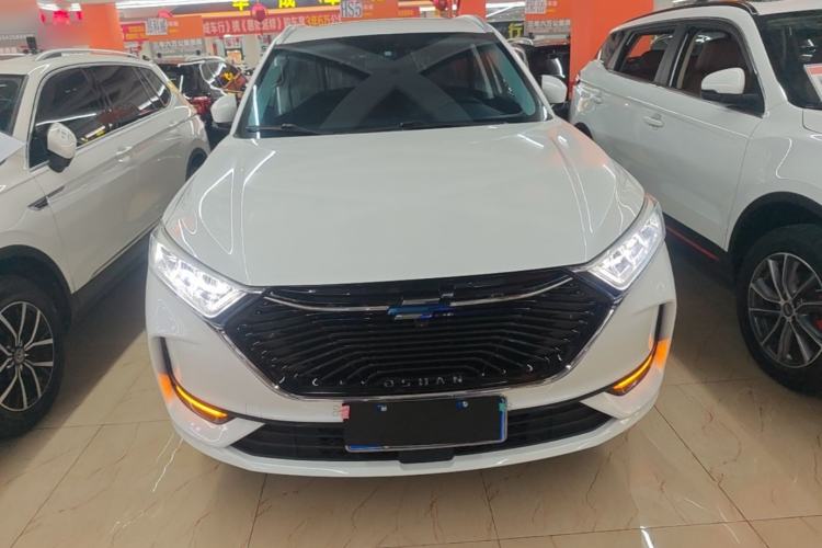 Used CHANGAN OSHAN X7 2021 1.5T Automatic Luxury Model Front