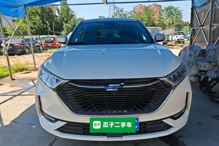 Used CHANGAN OSHAN X7 2021 1.5T Automatic Elite Edition Front