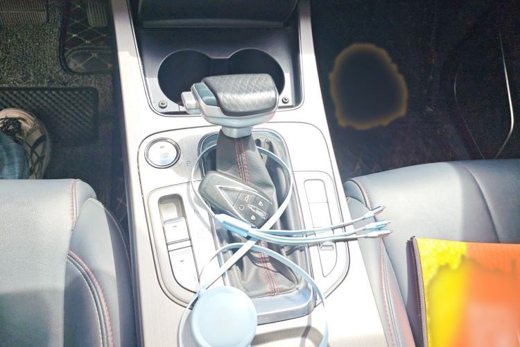 Used CHANGAN OSHAN X7 2021 1.5T Automatic Luxury Model Gear Lever