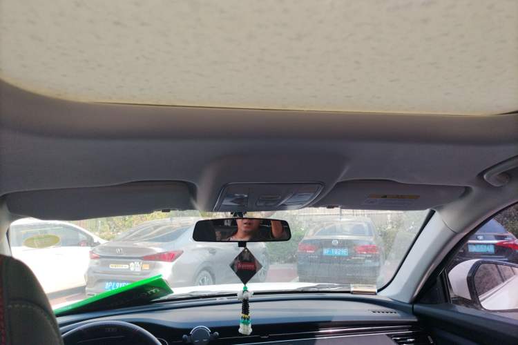 Used CHANGAN OSHAN X7 2021 1.5T Automatic Luxury Version Headliner