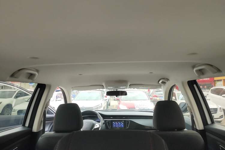 Used CHANGAN OSHAN X7 2021 1.5T Manual Comfort Model Headliner