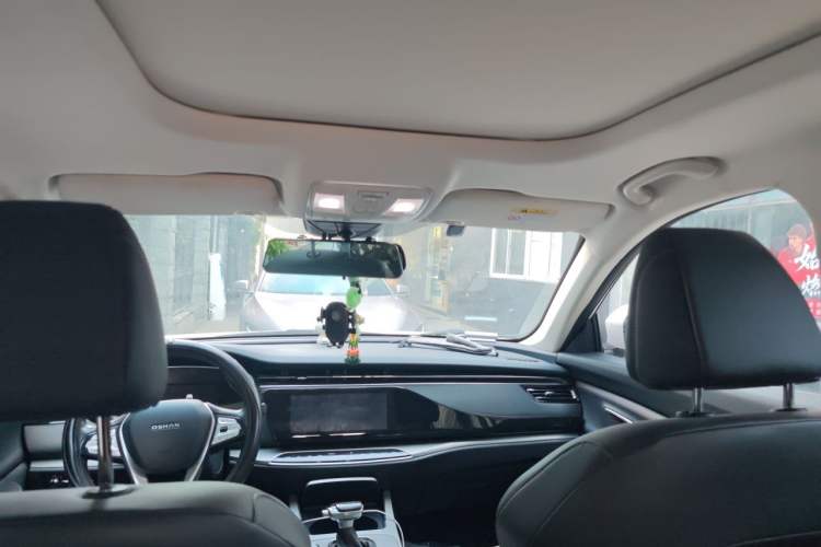Used CHANGAN OSHAN X7 2021 1.5T Automatic Luxury Model Headliner