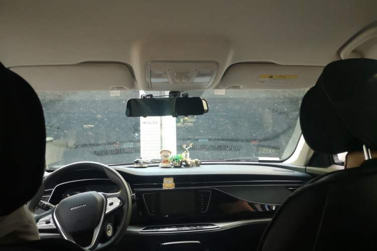 Used CHANGAN OSHAN X7 2021 1.5T Automatic Elite Edition Headliner