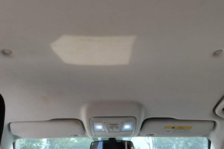 Used CHANGAN OSHAN X7 2021 1.5T Manual Comfort Model Headliner