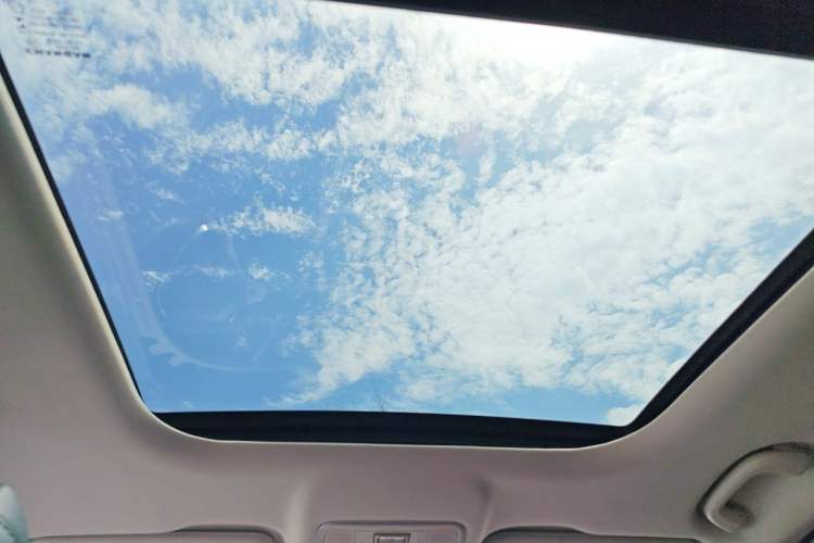 Used CHANGAN OSHAN X7 2021 1.5T Automatic Luxury Model Headliner
