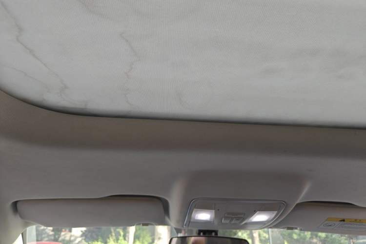 Used CHANGAN OSHAN X7 2021 1.5T Automatic Luxury Version Headliner