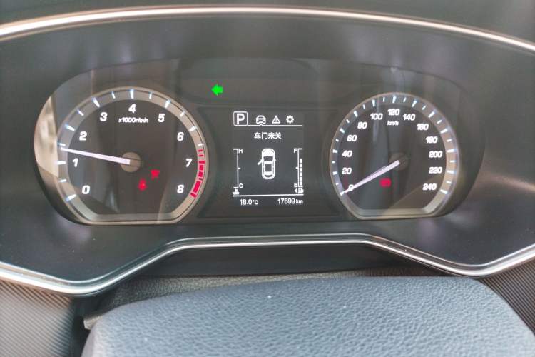Used CHANGAN OSHAN X7 2021 1.5T Automatic Luxury Version Instrument Cluster
