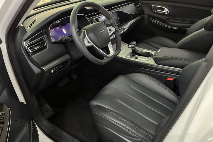 Used CHANGAN OSHAN X7 2021 1.5T Automatic Geeker Edition Interior 1