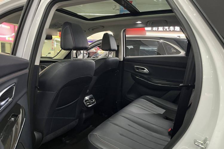 Used CHANGAN OSHAN X7 2021 1.5T Automatic Geeker Edition Interior 2