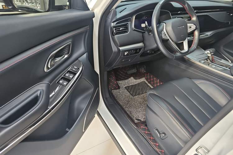 Used CHANGAN OSHAN X7 2021 1.5T Automatic Geeker Edition Interior 2