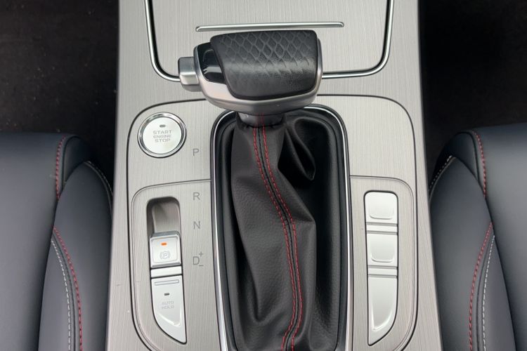 Used CHANGAN OSHAN X7 2021 1.5T Automatic Luxury Version Interior 7