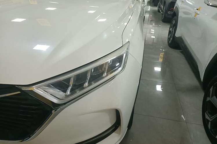 Used CHANGAN OSHAN X7 2021 1.5T Automatic Luxury Version Left Front Headlight
