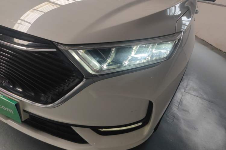 Used CHANGAN OSHAN X7 2021 1.5T Automatic Luxury Model Left Front Headlight