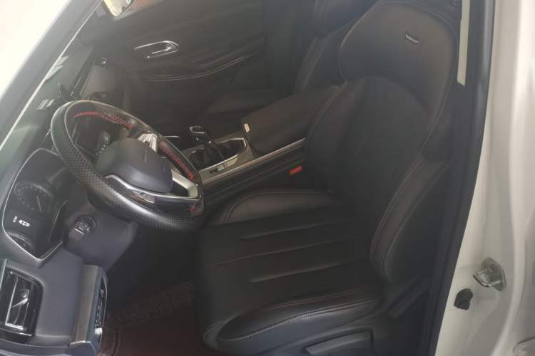 Used CHANGAN OSHAN X7 2021 1.5T Manual Luxury Version Left Front Seat
