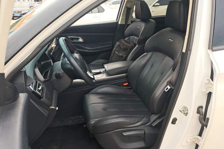 Used CHANGAN OSHAN X7 2021 1.5T Automatic Luxury Version Left Front Seat