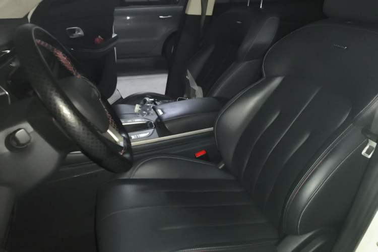 Used CHANGAN OSHAN X7 2021 1.5T Automatic Luxury Version Left Front Seat
