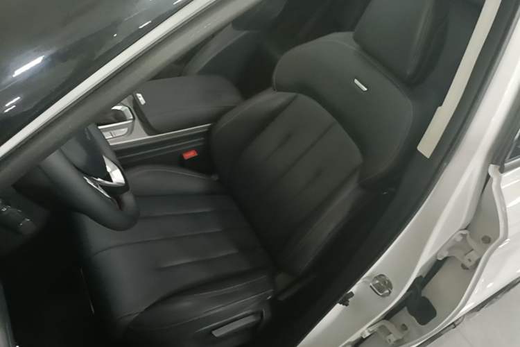 Used CHANGAN OSHAN X7 2021 1.5T Automatic Luxury Version Left Front Seat