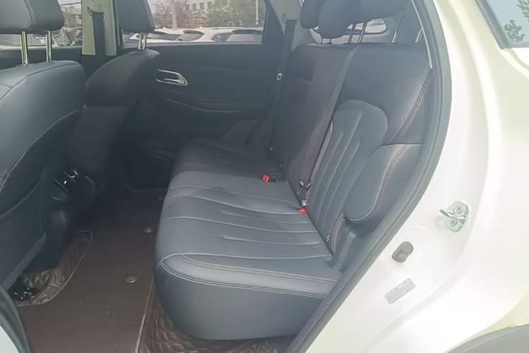 Used CHANGAN OSHAN X7 2021 1.5T Manual Luxury Version Left Rear Seat