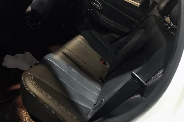 Used CHANGAN OSHAN X7 2021 1.5T Manual Luxury Version Left Rear Seat