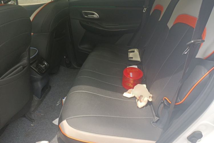 Used CHANGAN OSHAN X7 2021 1.5T Automatic Luxury Version Left Rear Seat