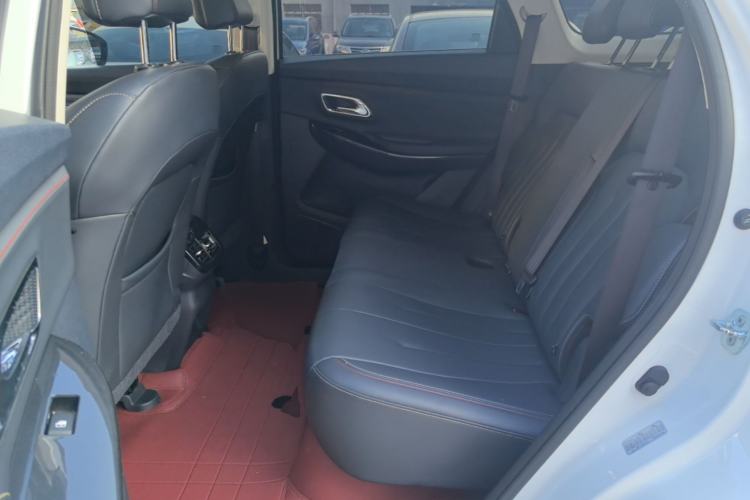 Used CHANGAN OSHAN X7 2021 1.5T Automatic Luxury Version Left Rear Seat