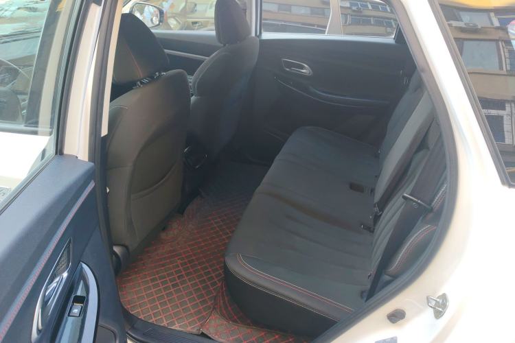 Used CHANGAN OSHAN X7 2021 1.5T Automatic Elite Edition Left Rear Seat