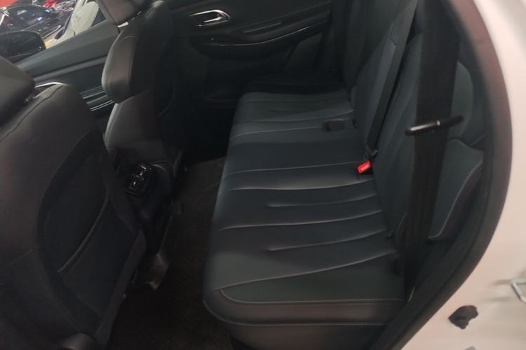 Used CHANGAN OSHAN X7 2021 1.5T Automatic Luxury Model Left Rear Seat